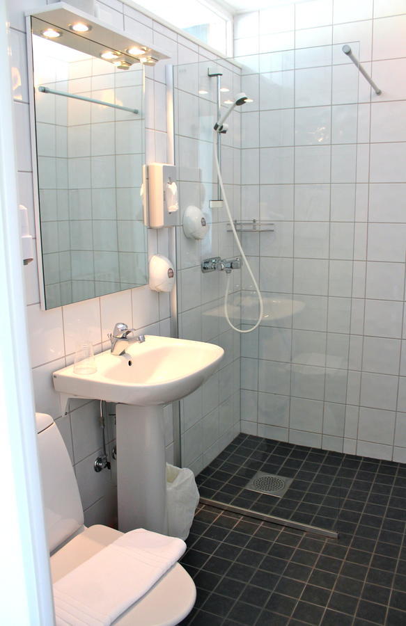 Vaetterleden Hotell & Restaurang Gränna Chambre photo