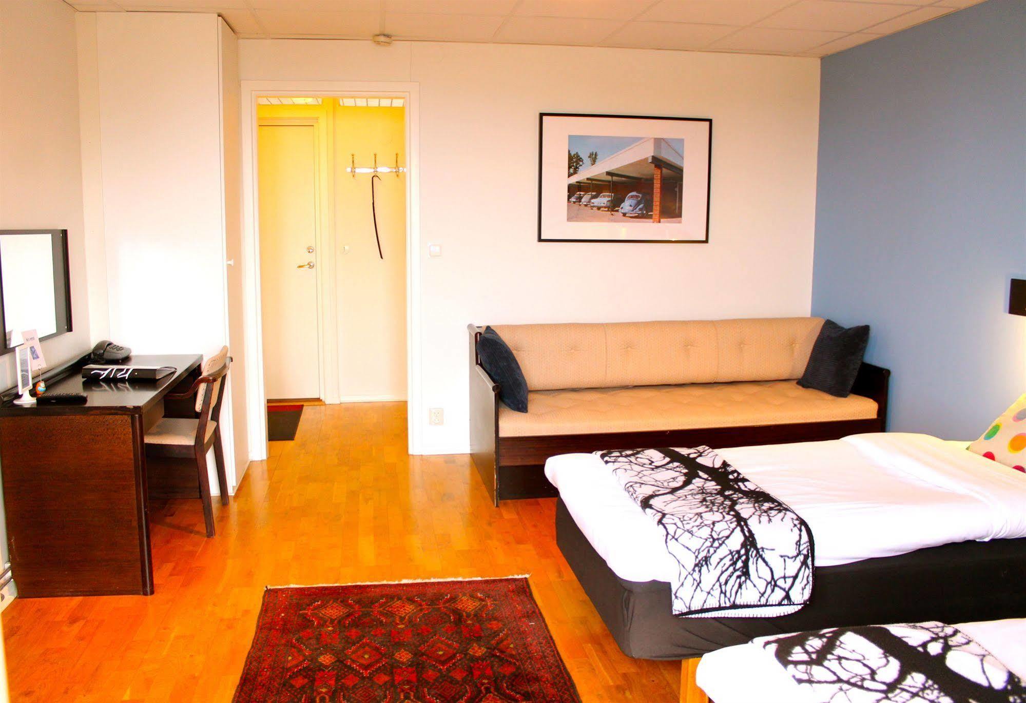 Vaetterleden Hotell & Restaurang Gränna Extérieur photo